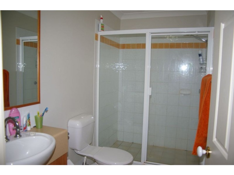 2 Atthow Street, North Lakes QLD 4509