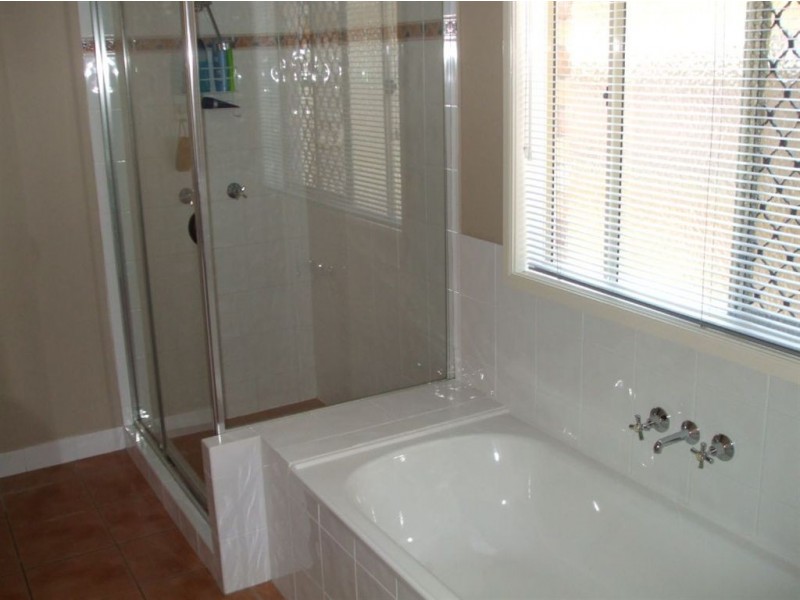 15 Morwell Crescent, North Lakes QLD 4509
