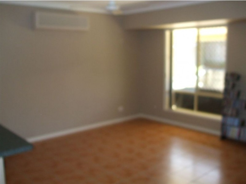 15 Morwell Crescent, North Lakes QLD 4509