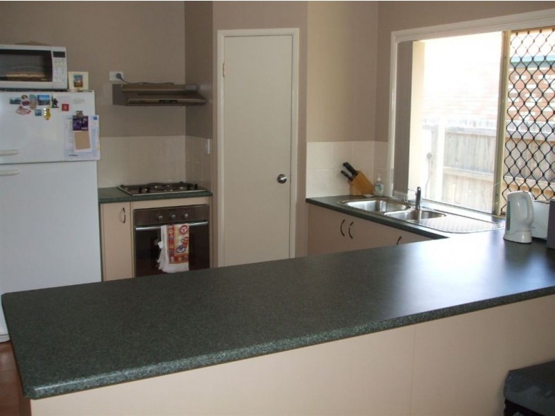 15 Morwell Crescent, North Lakes QLD 4509