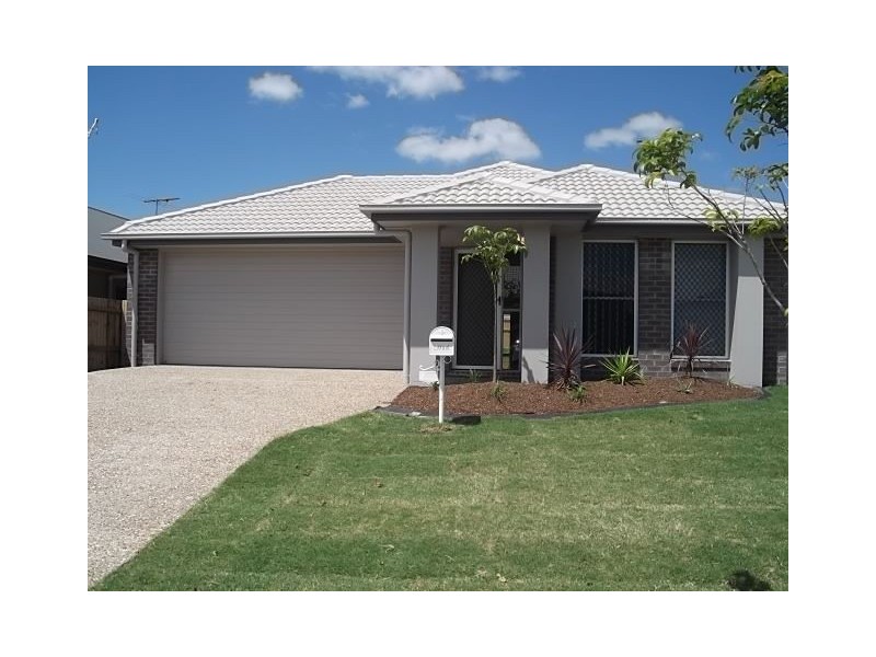 19 Williams Crescent, North Lakes QLD 4509