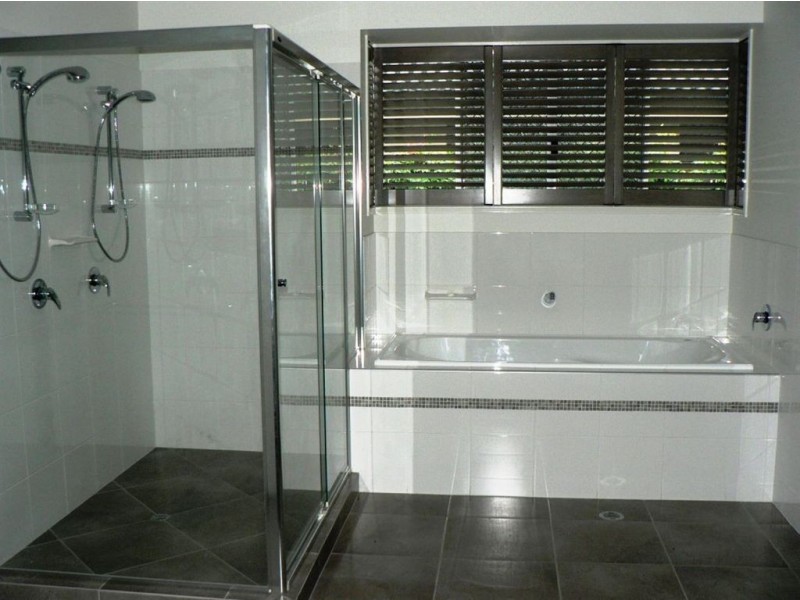 24 Forrestal Cct, North Lakes QLD 4509