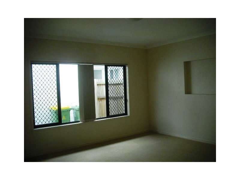 33 Wallaroo Circuit, North Lakes QLD 4509