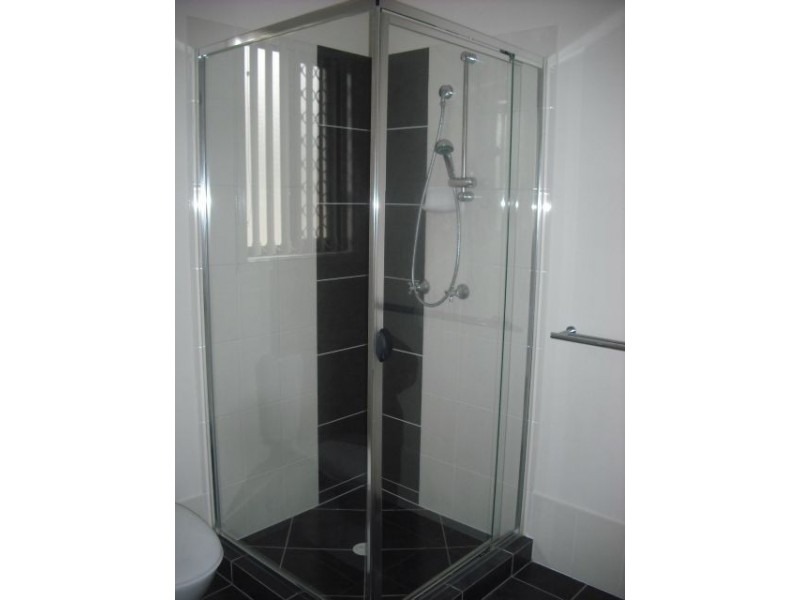 33 Wallaroo Circuit, North Lakes QLD 4509