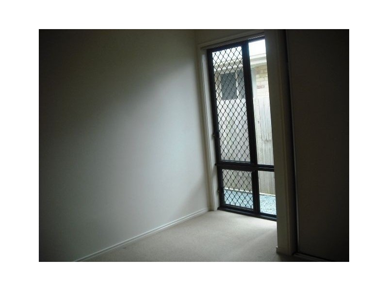 33 Wallaroo Circuit, North Lakes QLD 4509