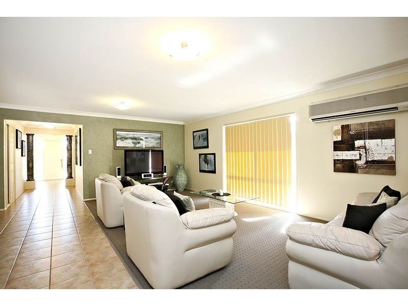 22 Copeland Drive, North Lakes QLD 4509