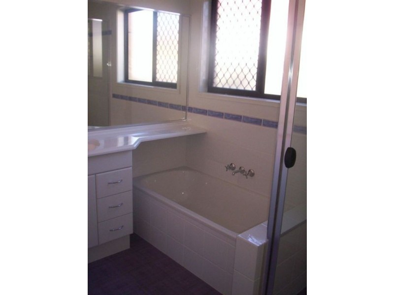 15 Pearson Court, North Lakes QLD 4509