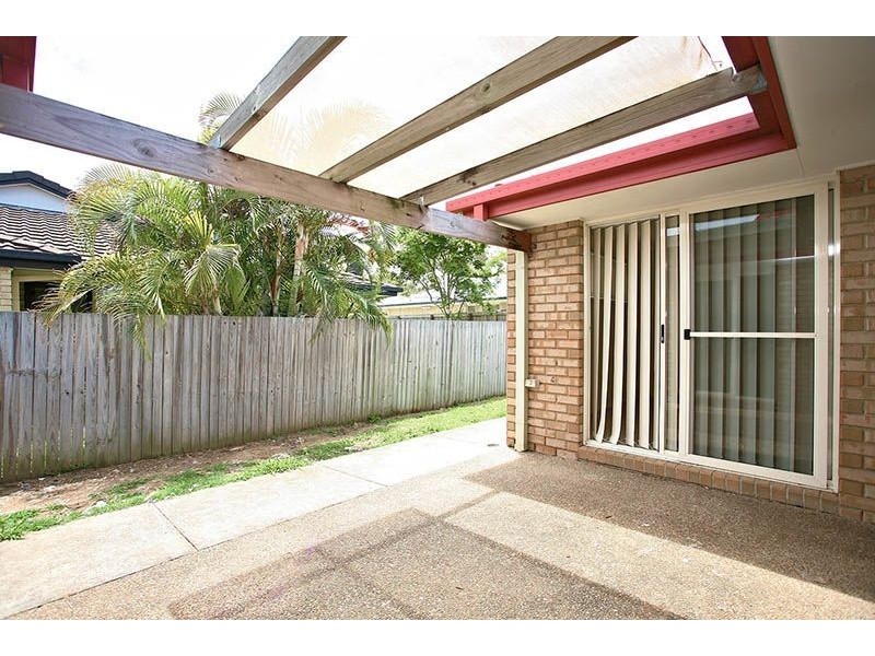 2/8 Elwick Place, Bracken Ridge QLD 4017