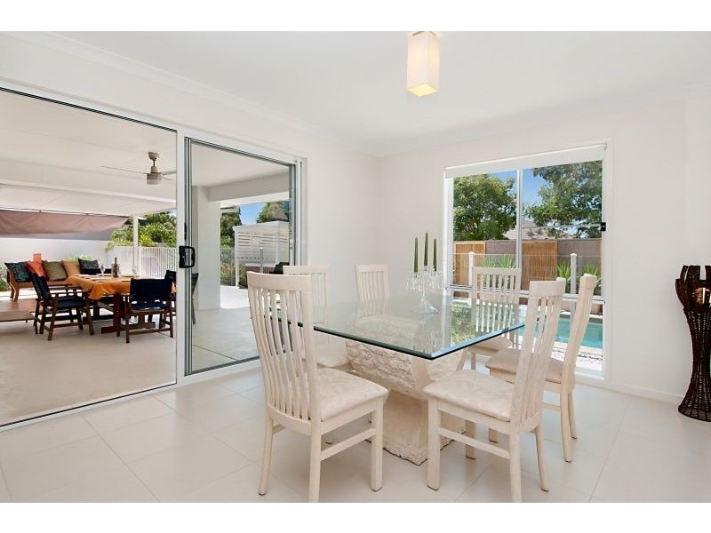 9 Wader Street, North Lakes QLD 4509