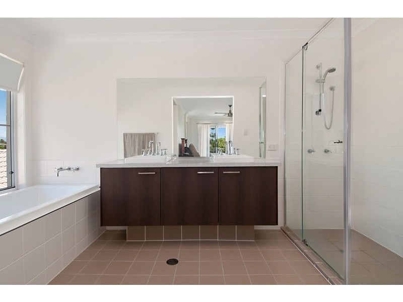 9 Wader Street, North Lakes QLD 4509