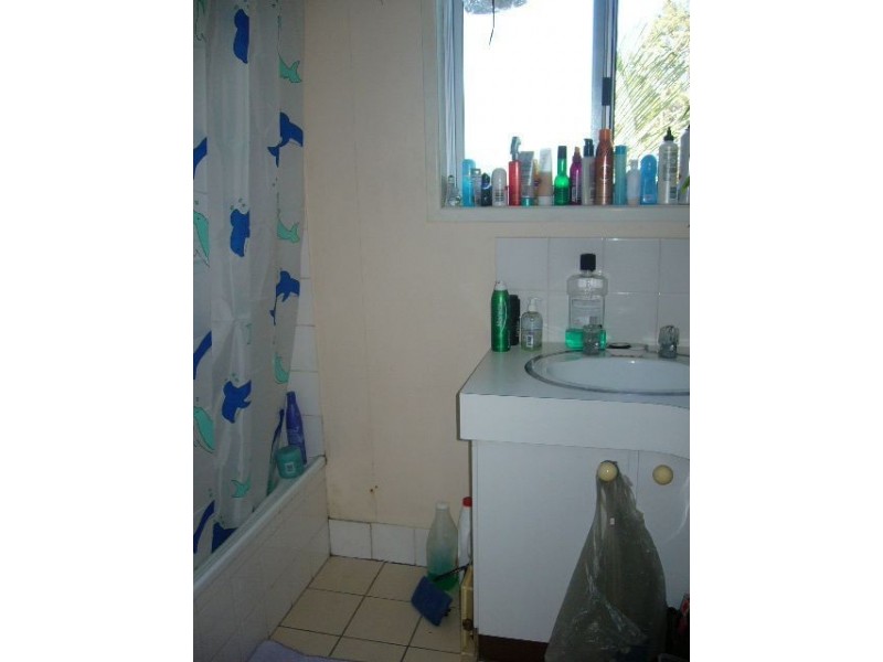 26 Carwell Avenue, Petrie QLD 4502