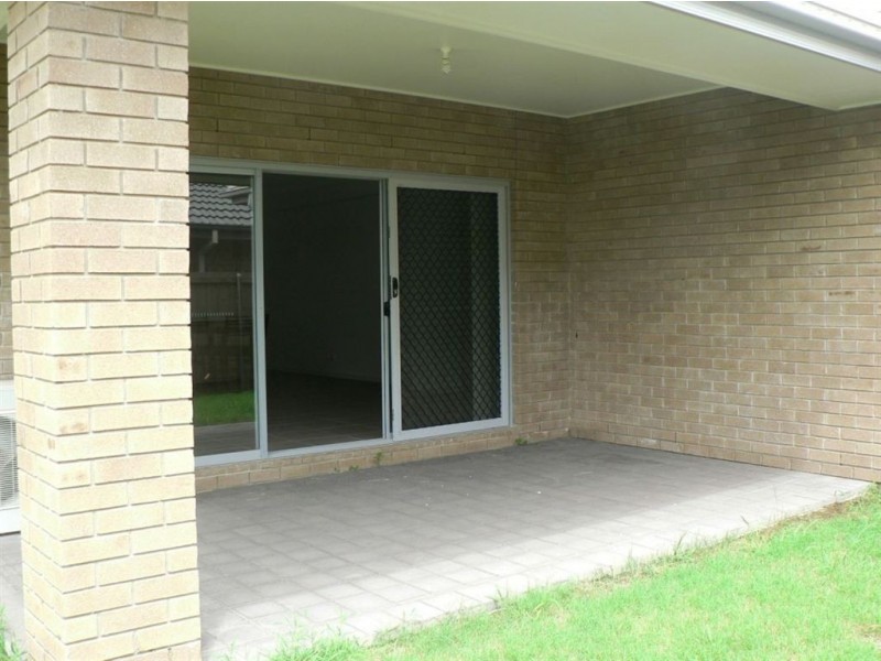 6 Klien Cct, North Lakes QLD 4509