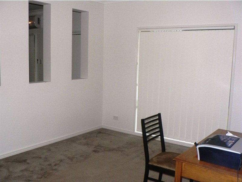 6 Klien Cct, North Lakes QLD 4509