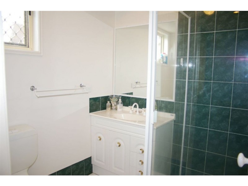 4 Fernwood Street, Kallangur QLD 4503