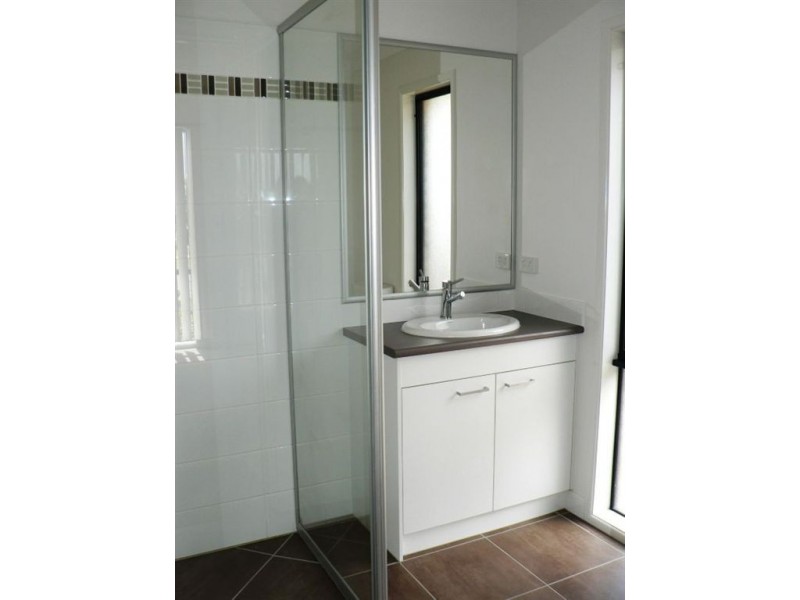 2 Triumph Street, North Lakes QLD 4509