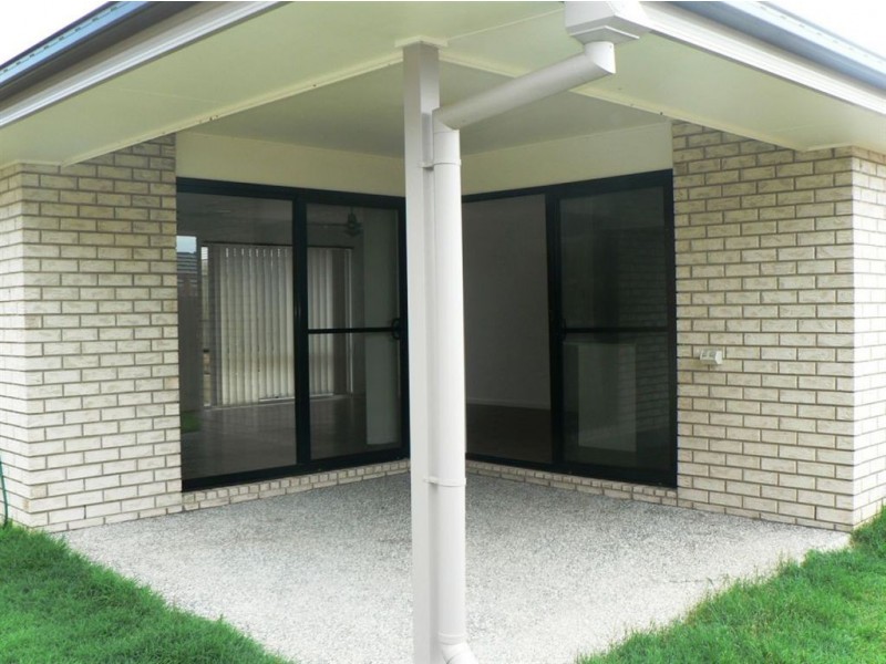 2 Triumph Street, North Lakes QLD 4509