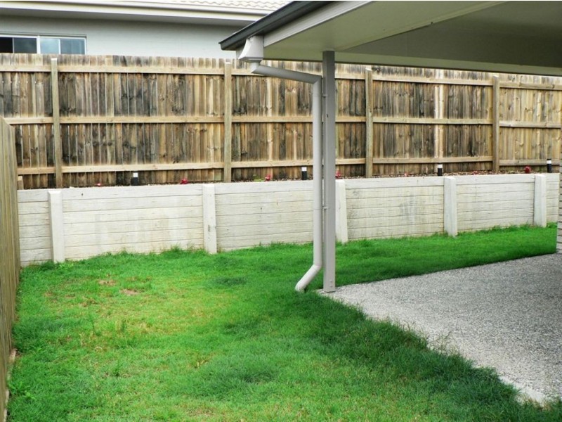 2 Triumph Street, North Lakes QLD 4509