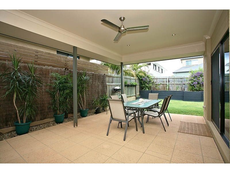 11 Parry Street, North Lakes QLD 4509