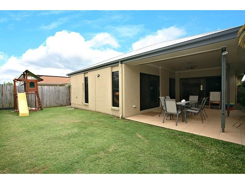 11 Parry Street, North Lakes QLD 4509