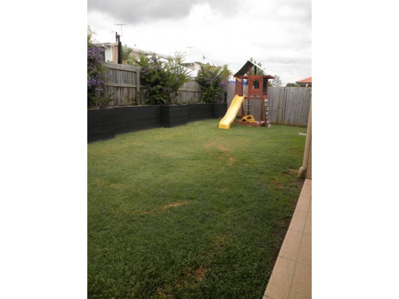 11 Parry Street, North Lakes QLD 4509