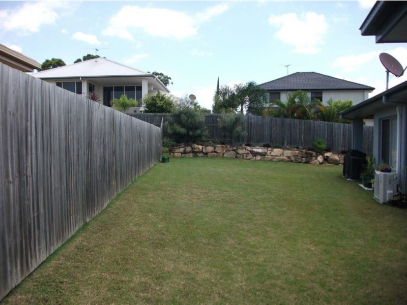 5 Senior, North Lakes QLD 4509