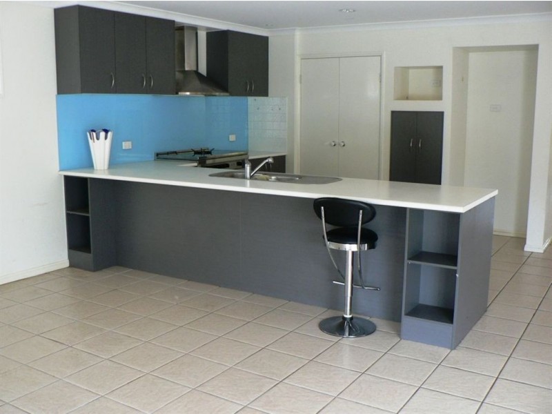 12 Morwell Cr, North Lakes QLD 4509