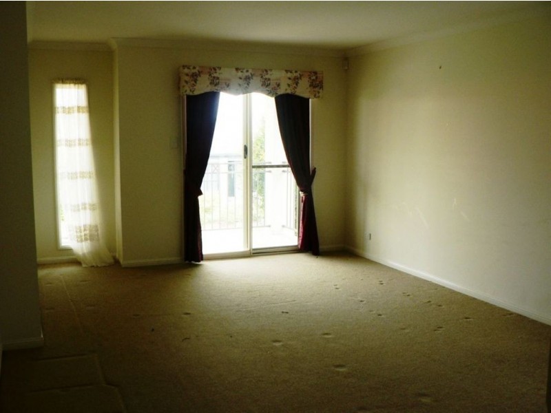 12 Morwell Cr, North Lakes QLD 4509