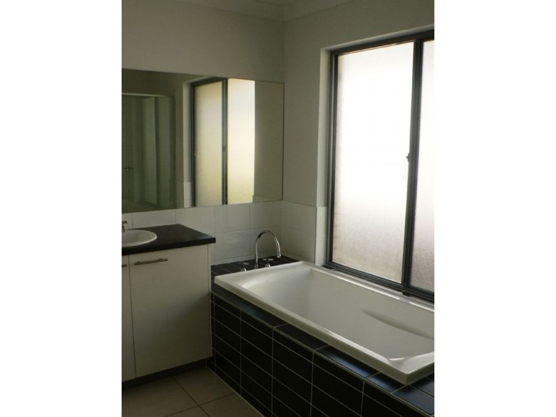 53 Nutmeg Drive, Griffin QLD 4503