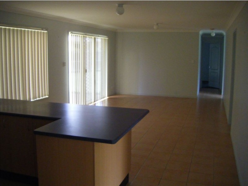 11 Moorrinya Cct, North Lakes QLD 4509