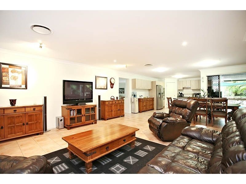 9 Peridot Crescent, Mango Hill QLD 4509