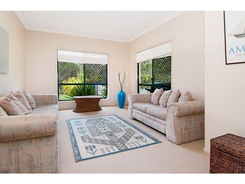 6 Homevale Close, North Lakes QLD 4509