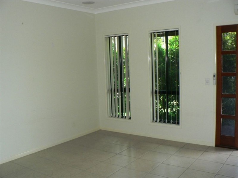 22 Kurrajong Cct, North Lakes QLD 4509