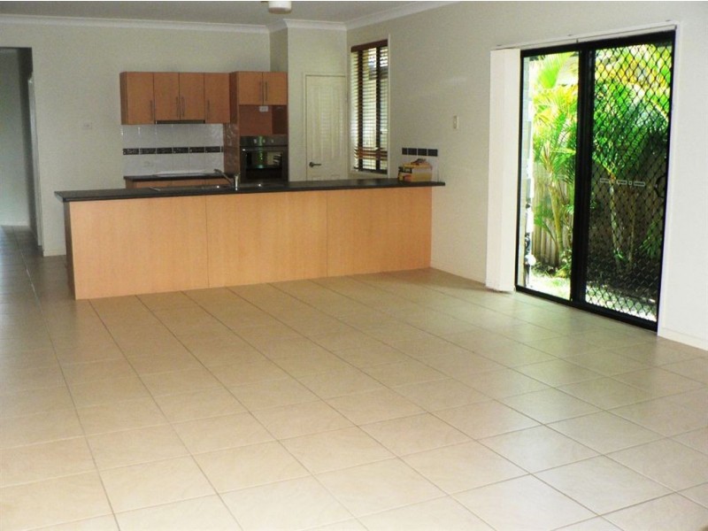 22 Kurrajong Cct, North Lakes QLD 4509