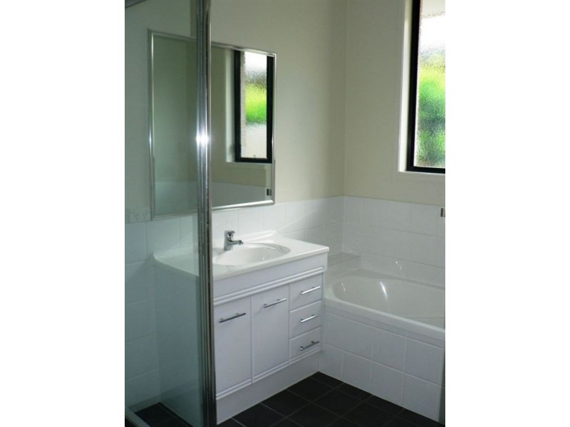 22 Kurrajong Cct, North Lakes QLD 4509