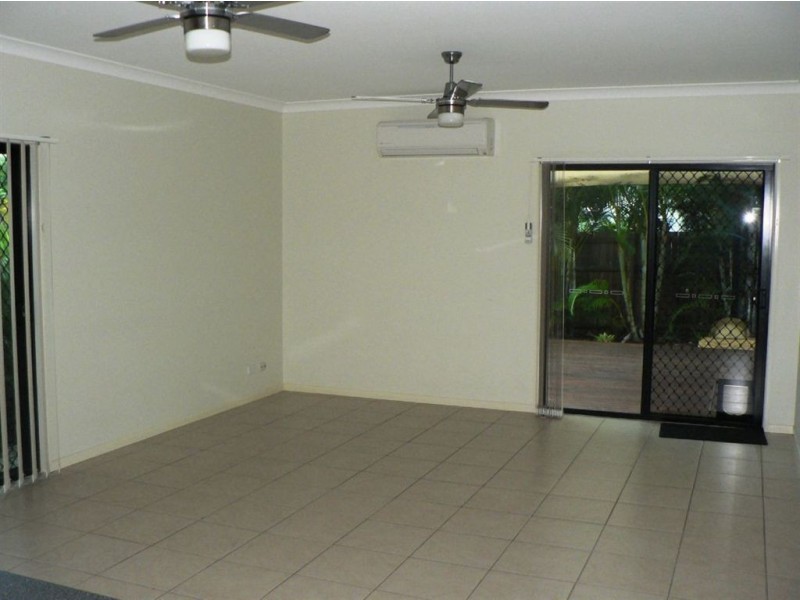 22 Kurrajong Cct, North Lakes QLD 4509