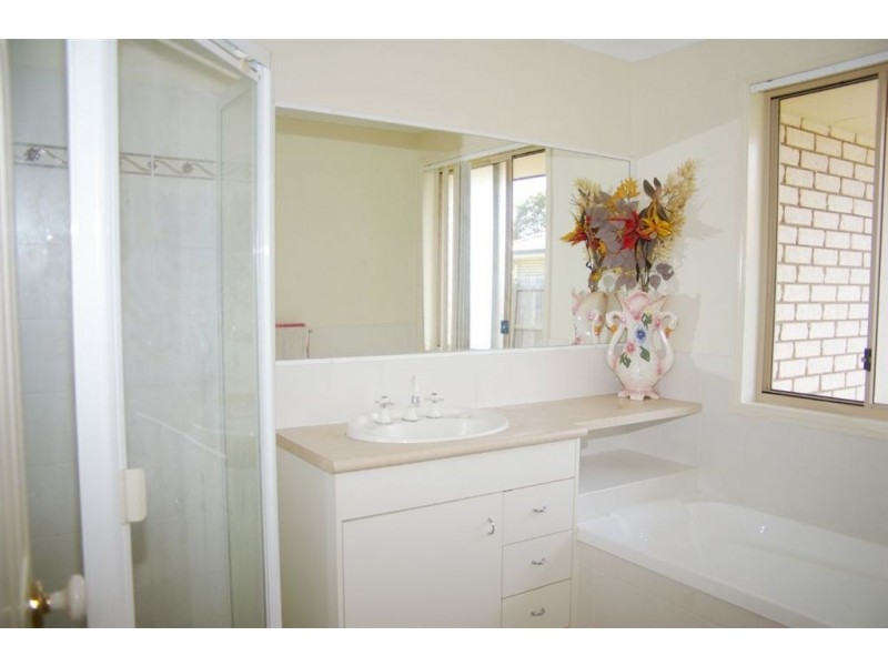 16 Candle Crescent, Caboolture QLD 4510