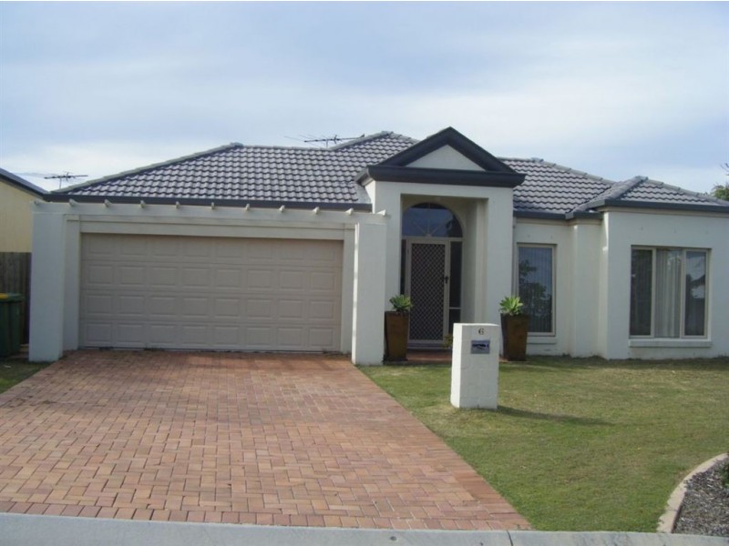 6 Pintail Crescent, North Lakes QLD 4509
