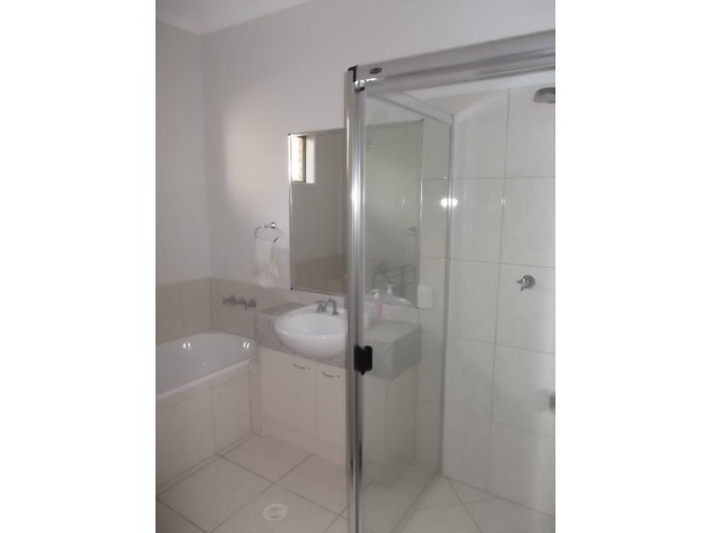 11 Whitecedar Circuit, North Lakes QLD 4509