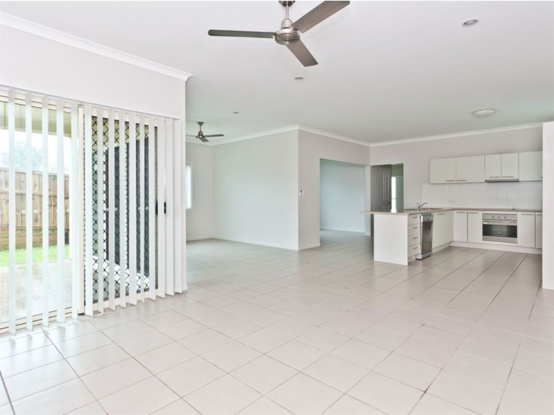 15 Echidna Parade, North Lakes QLD 4509