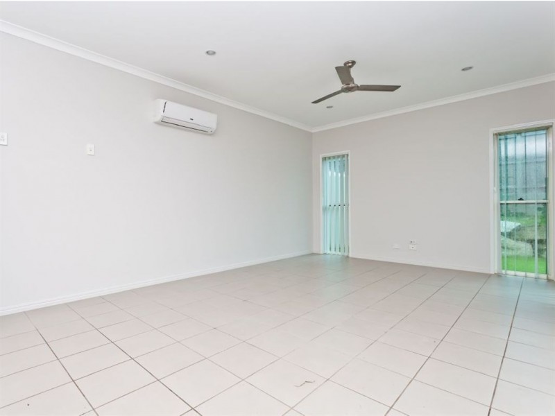 15 Echidna Parade, North Lakes QLD 4509