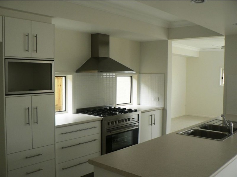 29 Mersey St, North Lakes QLD 4509