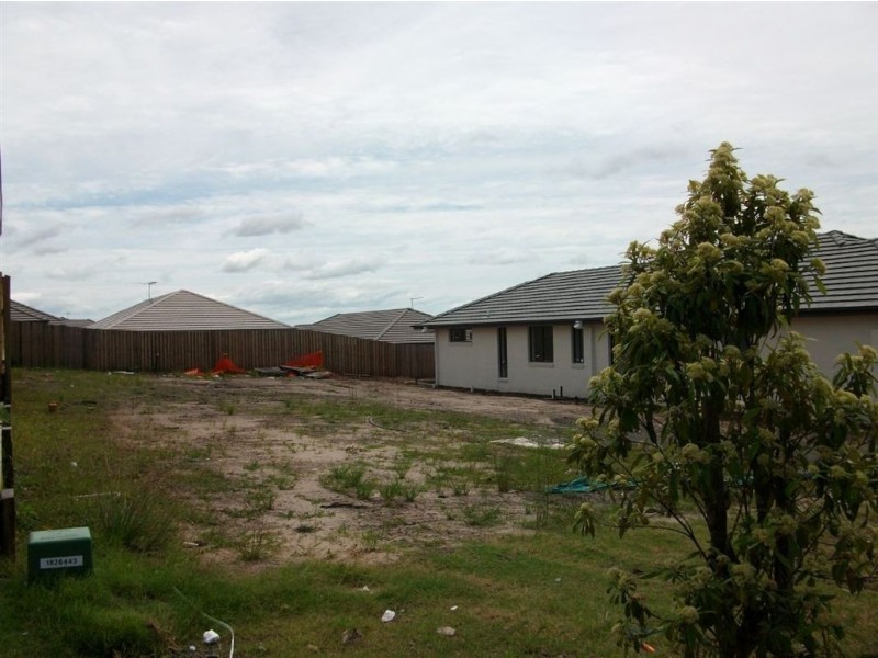 7 Dunes Crescent, North Lakes QLD 4509