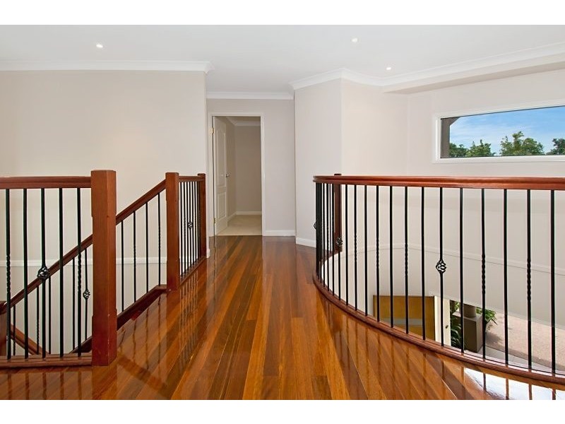 1 Thomson Close, North Lakes QLD 4509