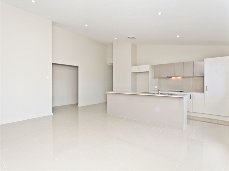 24 Merion Crescent, North Lakes QLD 4509