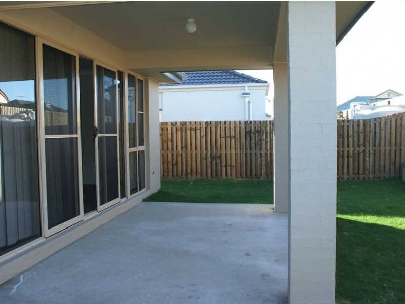34 Lacebark Drive, North Lakes QLD 4509