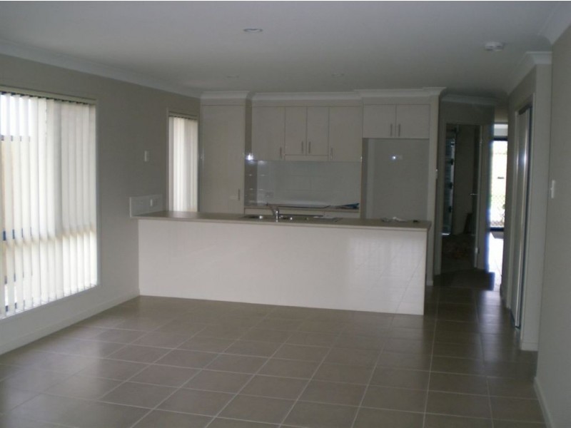 6 Tamar Circuit, North Lakes QLD 4509