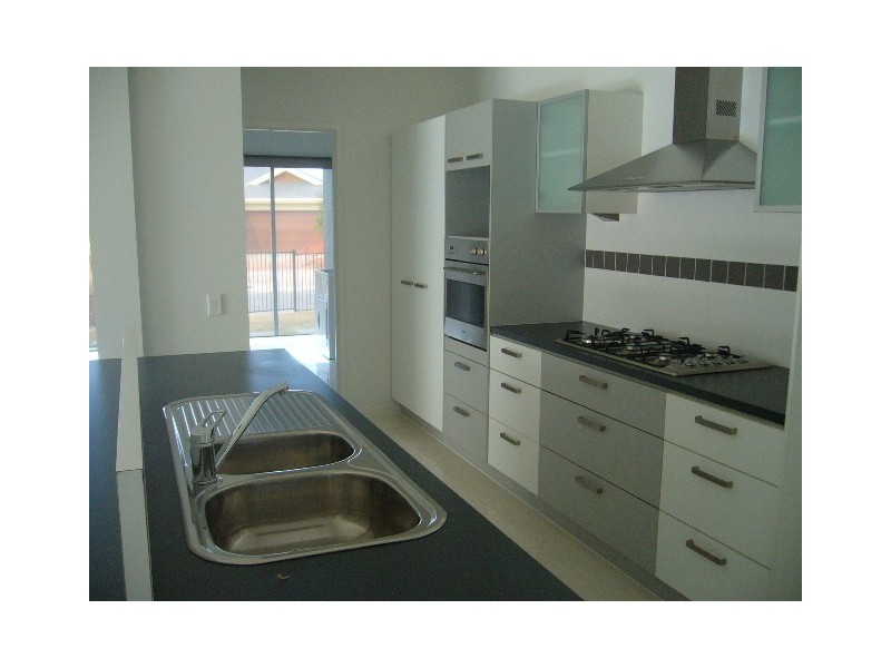 5 Grebe Circuit, North Lakes QLD 4509