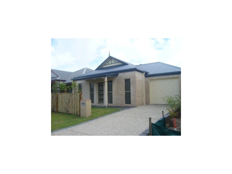 5 Pandorea Circuit, North Lakes QLD 4509