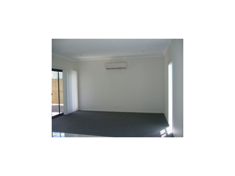 15 Wallaroo Circuit, North Lakes QLD 4509