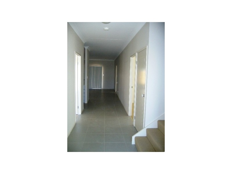 30 Kurrajong Circuit, North Lakes QLD 4509